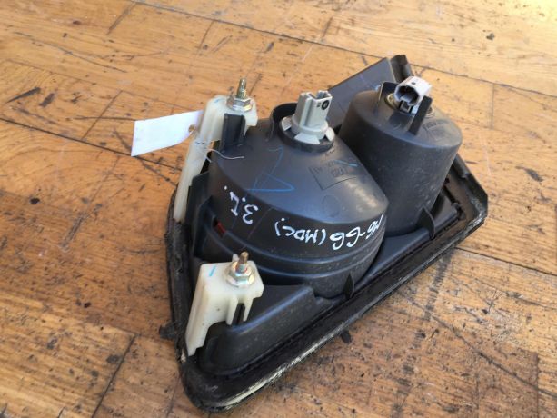 fonar-zadnii-levyi-mazda-6-gg-art-40131-big-3