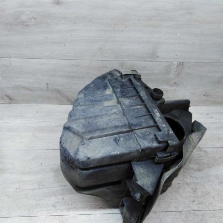 korpus-vozdusnogo-filtra-audi-a6-c5-do-restailing-art-22662-big-4