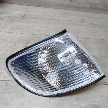 ukazatel-povorota-audi-a6-c4-pravyi-art-40437-big-0