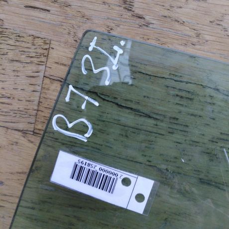 steklo-dveri-zadnee-levoe-volkswagen-passat-b7-art-40992-big-1