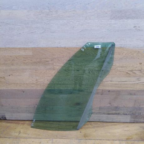 steklo-dveri-perednee-pravoe-volkswagen-passat-b7-art-40993-big-0