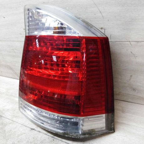 fonar-zadnii-pravyi-opel-vectra-c-xetcbek-art-41130-big-1