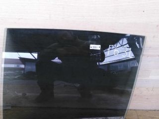 steklo-dveri-zadnee-levoe-volkswagen-golf-plus-05gv-art-41253