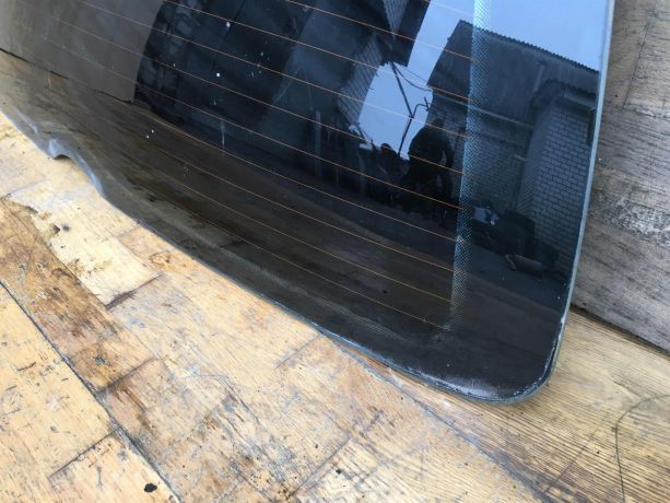 steklo-zadnee-kryski-bagaznika-volkswagen-sharan-seat-alhambra-do-rest-art-41400-big-2