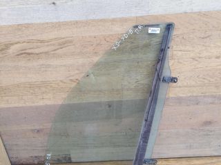 steklo-dveri-perednee-pravoe-hyundai-elantra-iii-xd-2-do-rest-art-41436