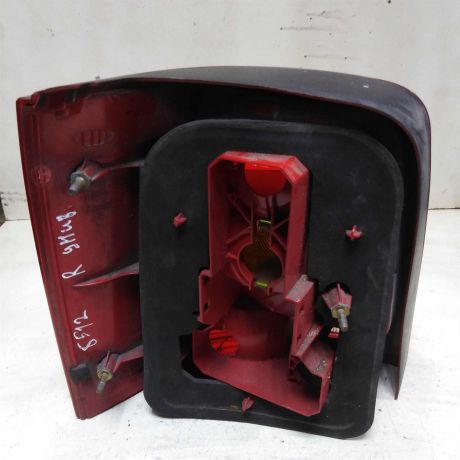 fonar-zadnii-pravyi-volkswagen-passat-b5-universal-art-41900-big-4