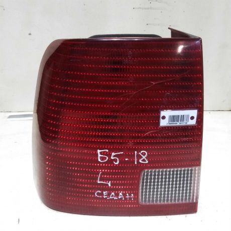 fonar-zadnii-levyi-volkswagen-passat-b5-universal-bez-platy-art-41916-big-0