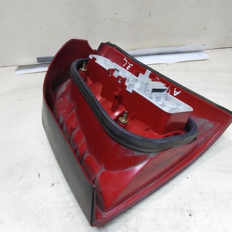 fonar-zadnii-levyi-audi-a4-b5-universal-art-41944-big-3