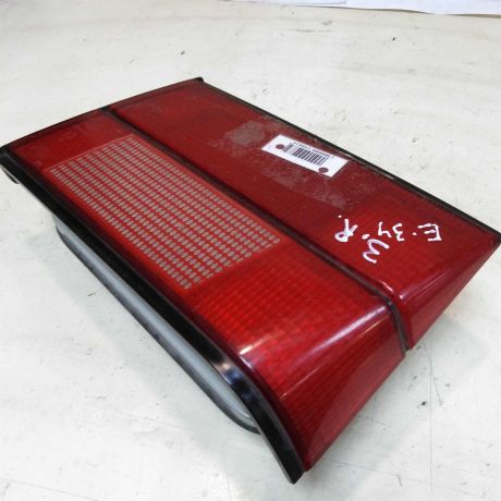 fonar-zadnii-pravyi-krysku-bagaznika-bmw-e34-sedan-art-41986-big-1