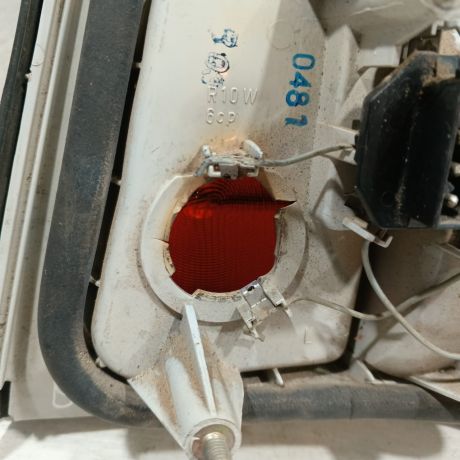 fonar-zadnii-levyi-bmw-e34-sedan-art-42053-big-9