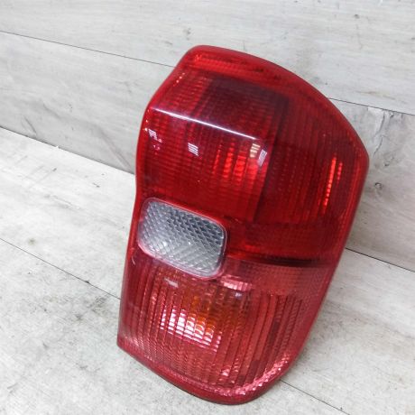 fonar-zadnii-pravyi-toyota-rav4-ii-xa20-art-42107-big-1