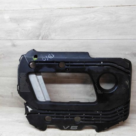 dekorativnaia-nakladka-dvigatelia-volkswagen-bora-23i-agz-art-23173-big-0