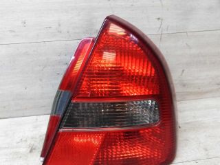 fonar-zadnii-pravyi-mitsubishi-carisma-art-42201