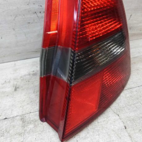 fonar-zadnii-pravyi-mitsubishi-carisma-art-42201-big-7