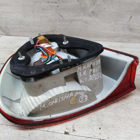 fonar-zadnii-pravyi-mitsubishi-carisma-art-42201-big-3