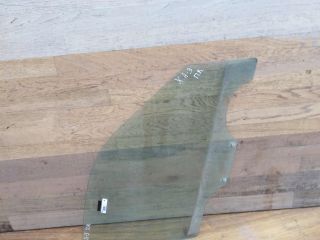 steklo-dveri-perednee-pravoe-hyundai-accent-2-art-42680