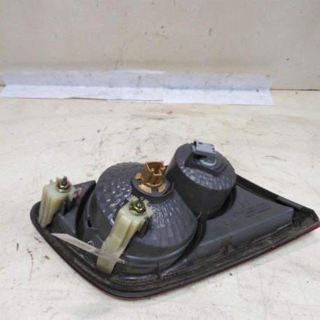 fonar-zadnii-pravyi-kryski-bagaznika-mazda-6-art-42707-big-2