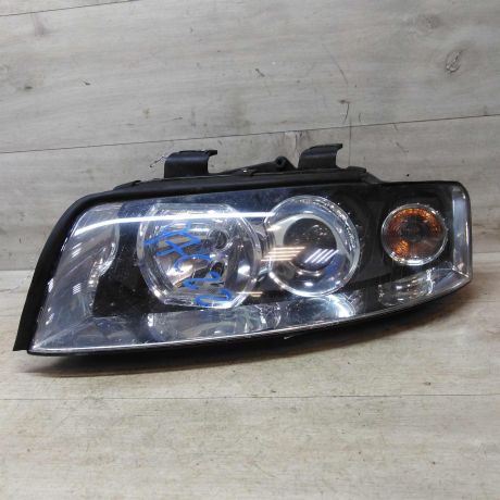 fara-levaia-audi-a4-b6-8e-ksenon-art-42767-big-3