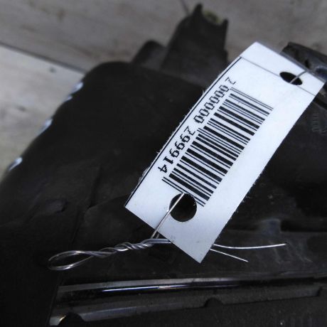 fara-levaia-audi-a4-b6-8e-ksenon-art-42767-big-2