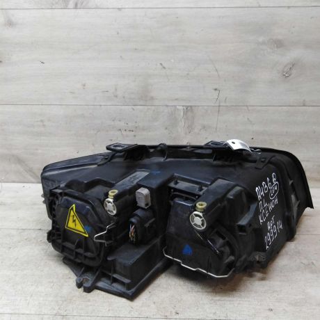 fara-levaia-audi-a4-b6-8e-ksenon-art-42767-big-6