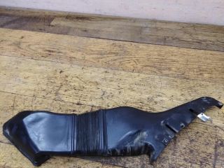 vozduxozabornik-naruznyi-volkswagen-passat-b5-gp-art-43092