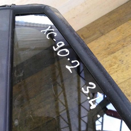 steklo-gluxoe-zadnee-levoe-fortocka-volvo-xc90-rest-art-43182-big-2