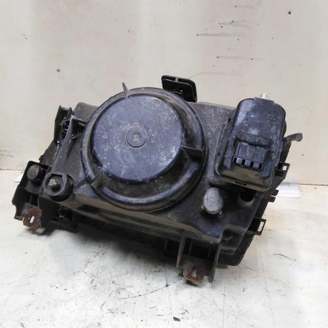 fara-pravaia-renault-megane-1-do-rest-art-43441-big-4