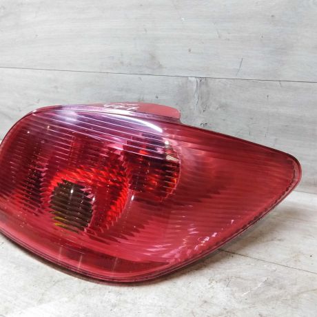 fonar-zadnii-pravyi-peugeot-307-do-rest-art-43508-big-1