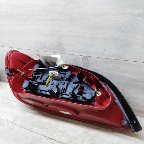 fonar-zadnii-pravyi-peugeot-406-rest-art-43532-big-5