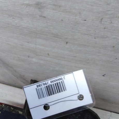 fonar-zadnii-pravyi-verxnii-volvo-xc90-rest-art-43577-big-3