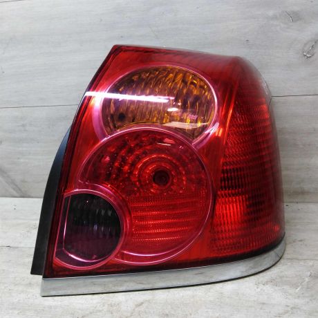 fonar-zadnii-pravyi-toyota-avensis-t25-xetcbek-art-43692-big-0