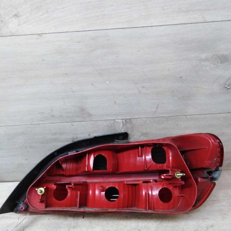 fonar-zadnii-levyi-peugeot-406-art-43757-big-2