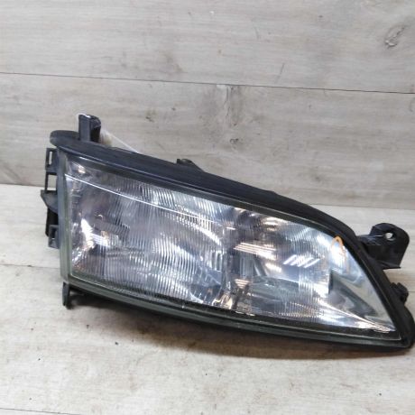 fara-pravaia-opel-vectra-b-art-43759-big-0