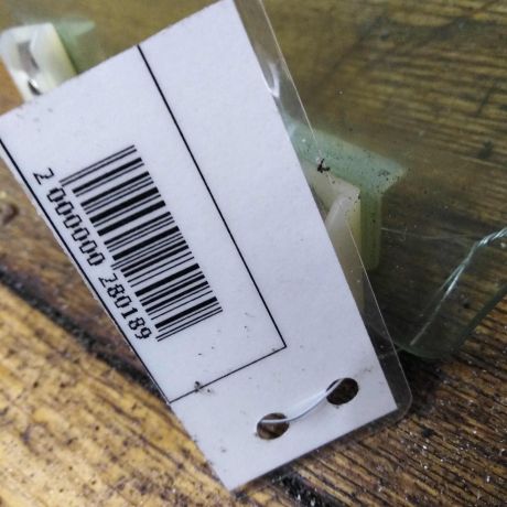 steklo-dveri-perednee-levoe-mazda-3-bl-xetcbek-art-43813-big-1