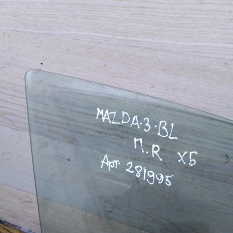 steklo-dveri-perednee-pravoe-mazda-3-bl-xetcbek-art-43863-big-2