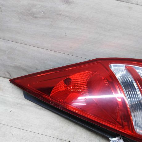 fonar-zadnii-pravyi-hyundai-i30-i-xetcbek-art-44074-big-3