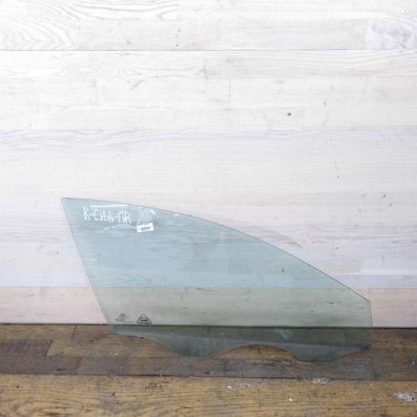 steklo-dveri-perednee-pravoe-kia-ceed-art-44250-big-0