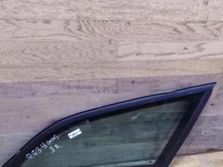 steklo-gluxoe-zadniaia-pravaia-fortocka-bagaznika-ford-focus-3-rest-17gv-universal-art-44370