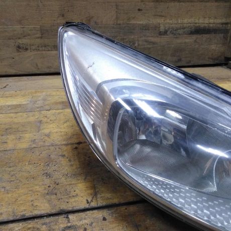 fara-pravaia-ford-focus-3-rest-17gv-defekt-art-44558-big-9