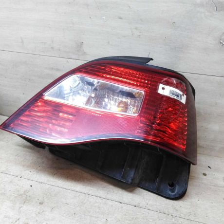 fonar-zadnii-pravyi-daewoo-nexia-10gv-art-44582-big-1