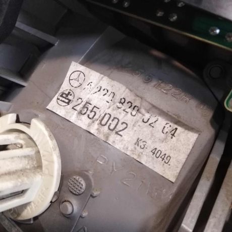 fonar-zadnii-pravyi-sedan-mercedes-w220-art-44895-big-6