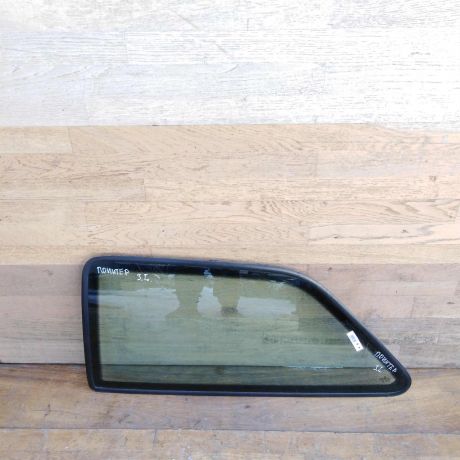 steklo-gluxoe-zadnee-levoe-fortocka-kupe-volkswagen-pointer-art-45185-big-0