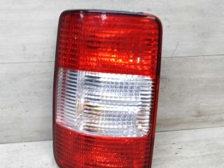 fonar-zadnii-levyi-volkswagen-caddy-iii-art-45212