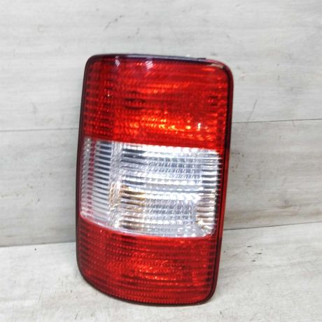 fonar-zadnii-levyi-volkswagen-caddy-iii-art-45212-big-0