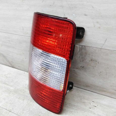 fonar-zadnii-levyi-volkswagen-caddy-iii-art-45212-big-1