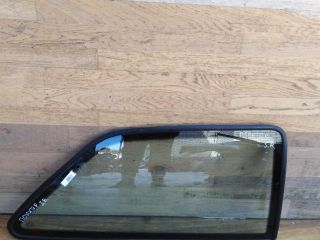 steklo-gluxoe-zadnee-pravoe-fortocka-kupe-volkswagen-pointer-art-45221