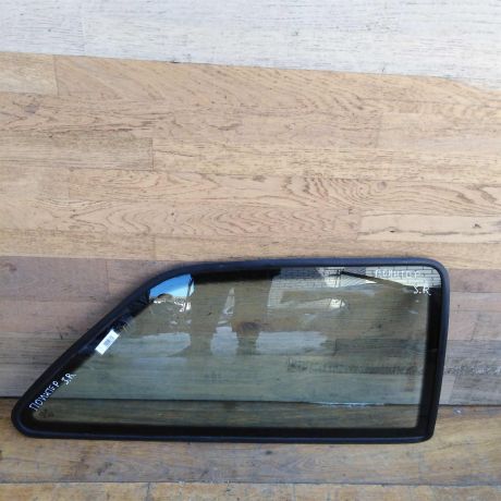 steklo-gluxoe-zadnee-pravoe-fortocka-kupe-volkswagen-pointer-art-45221-big-0