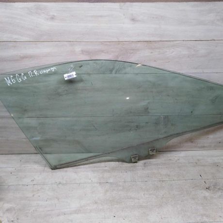 steklo-dveri-perednee-pravoe-mazda-6-art-45334-big-0