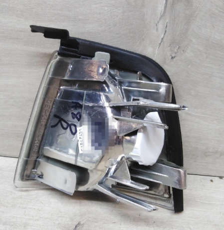 ukazatel-povorota-pravyi-audi-80-b4-b3-novyi-art-45475-big-1