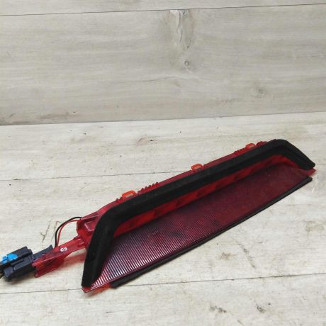 fonar-zadnii-dopolnitelnyi-stop-signal-chevrolet-cobalt-art-45563-big-1